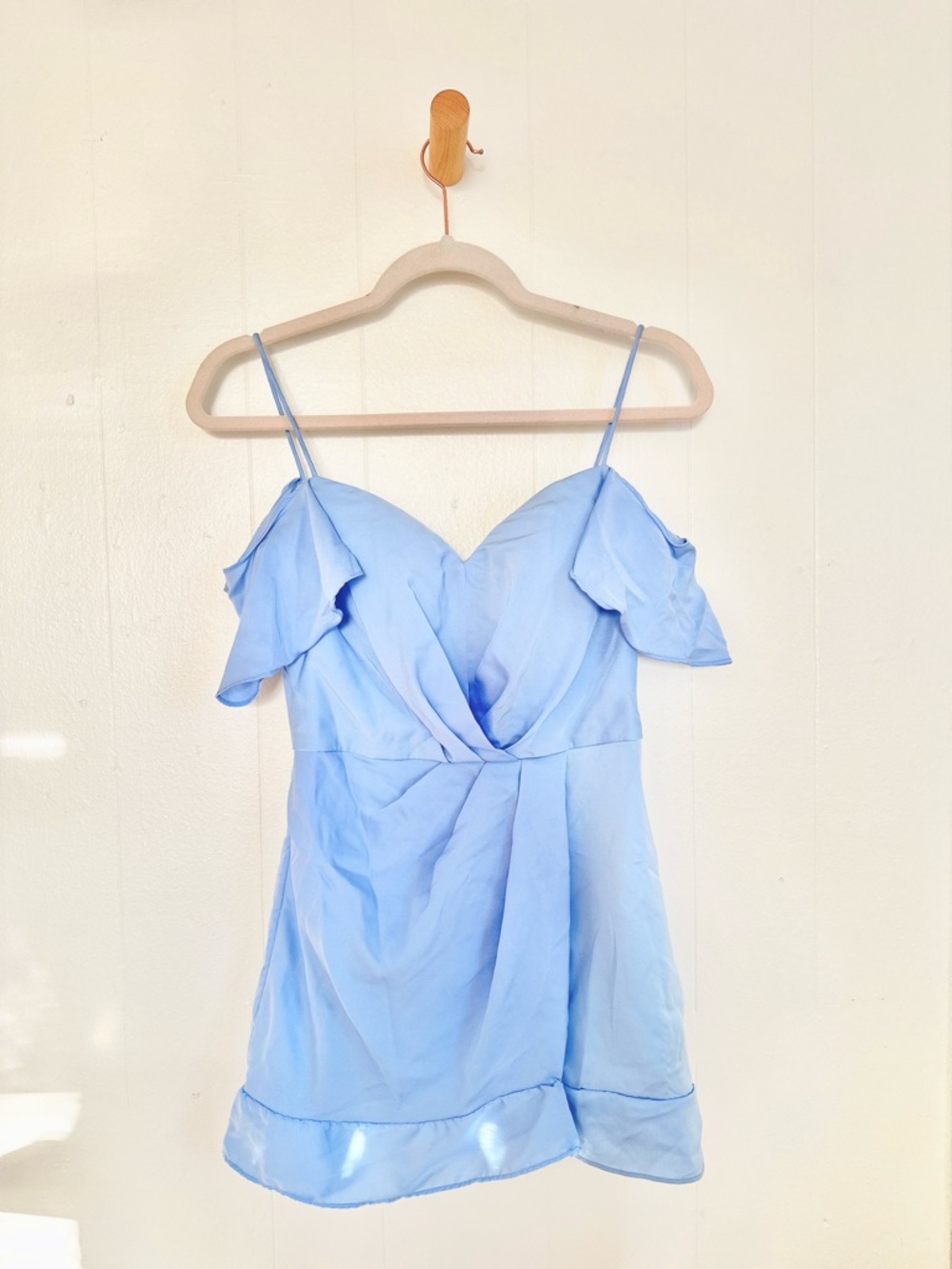 BARIANO Australia Maxine Off-Shoulder Ruffle Mini Dress Light Blue M